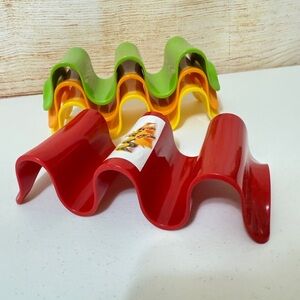 Set of 5 Taco Holders Fiesta Colors Plastic Mexican Fiesta Party Kitchen